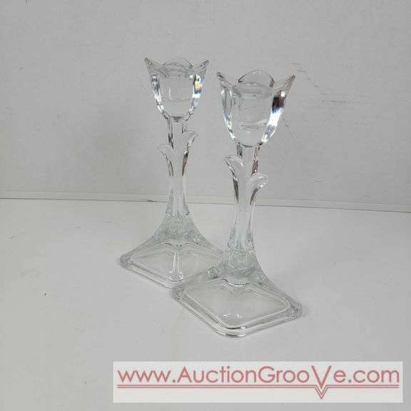 Tulip Candle Holders. 4 x 8. T2