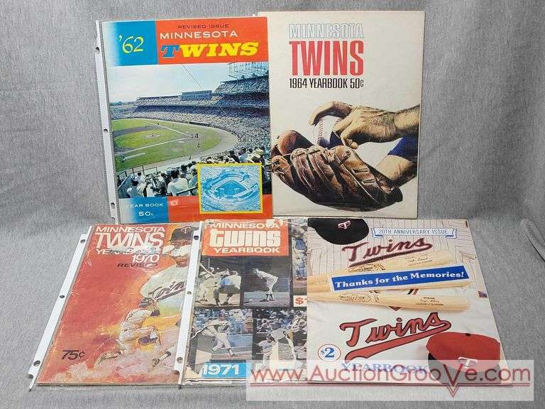 Minnesota twins Year Books. 1962, 64, 70, 71, and 1981. A1