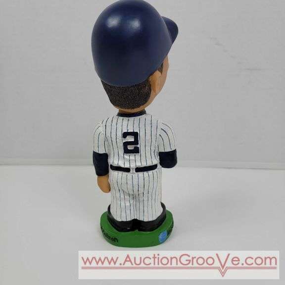 New York Yankees Derek Jeter Bobble Head. 7" Tall. Alexander Global Promotions. Bobble Dobbles. A