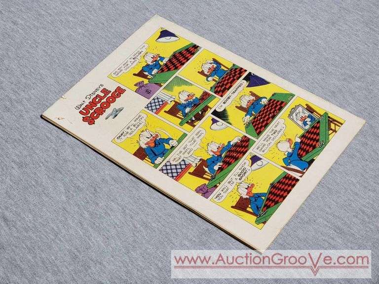 This is Uncle Scrooge #2 in the original Walt Disney Dell Comics series. 1953 Walt Disney's Uncle Scrooge Back to the Klondike #456. Golden Age Comic Book. CB