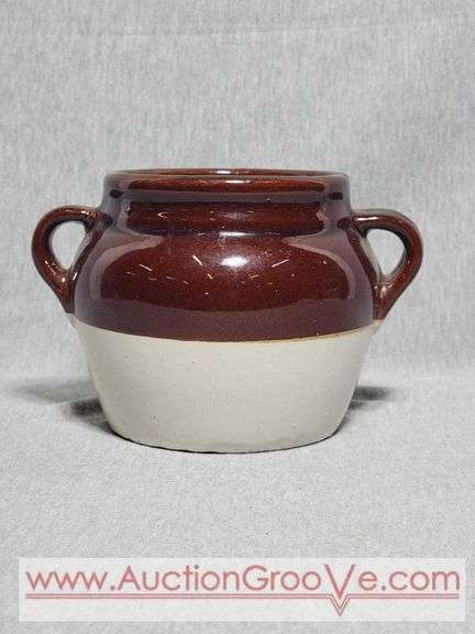 USA Bean Pot. No lid. 7 x 5. B2