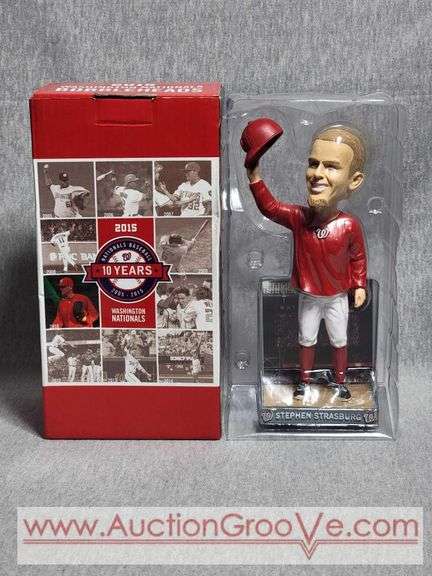 2015 Washington Nationals Stephen Strasburg Bobblehead. A4