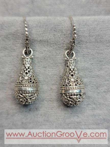 SARDA Sterling Silver Teardrop Earrings. 8g. JB