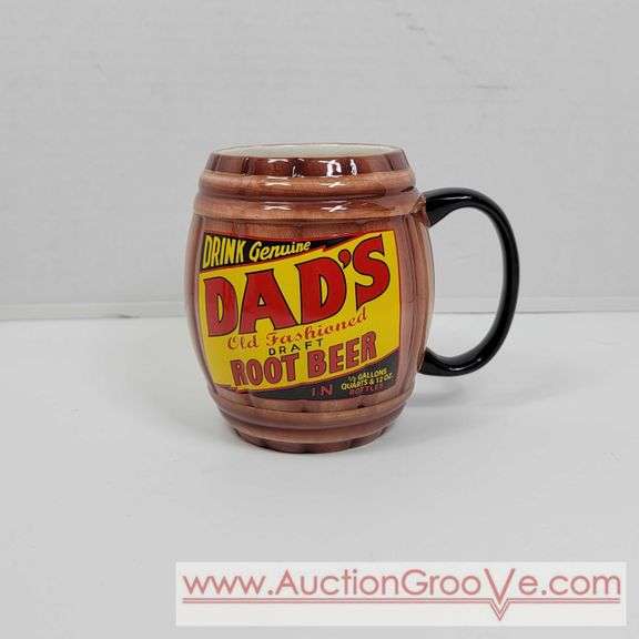 Dad's Old Fashioned Root Beer Mug. A