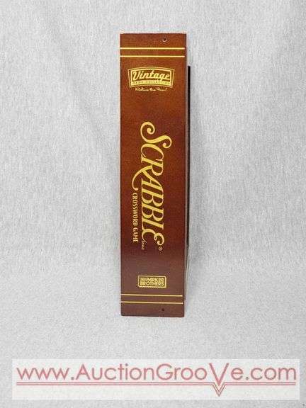 Scrabble. Wooden Box Vintage Game Collection. Parker Brothers. A1