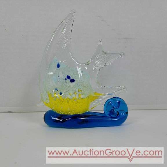 Hand Blown Glass Fish. 5 x 6. A