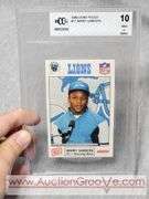 NFL 1989 Barry Sanders Rookie Card. Graded 10. Collectors Card. A2