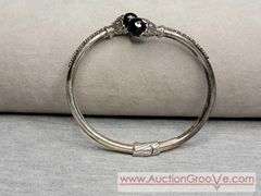 SARDA Sterling Silver Black Onyx Hinged Bangle Bracelet. Onyx has a few chips. 13.4g. JB