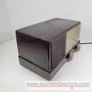General Electric Radio. Model 414. Plugged in and it did not respond. 12 x 6 x 7. A