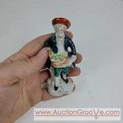 Colonial figurines made in Japan. 4" tall. A