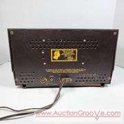 RCA Victor Radio. Model 2 -XF - 91. Only AM Radio appears to work. 13.5 x 7 x 8. A