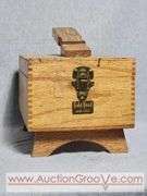 Gold Bond Shine Chest. Shoe Shine Box with Brushes. B2