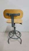 You are bidding on a Single, Swivel, Contoured Plywood, Adjustable Height Stools Chair by INTERION. 

More available in this auction.

Used and fully functional. See photos for details. 

From Company