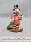 Dark Horse Delux Uncle Scrooge 3. Cash 'N' Carry. 236 of 950. Classic Uncle Scrooge Character Series 2. A1