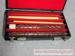 Pool Cue in Carrying Case. 55". T4
