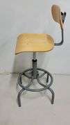 You are bidding on a Single, Swivel, Contoured Plywood, Adjustable Height Stools Chair by INTERION. 

More available in this auction.

Used and fully functional. See photos for details. 

From Company