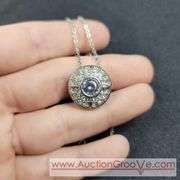 Silver Tone Avon Necklace. T5