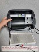 Honeywell True HEPA Tabletop Portable Air Purifier, model HPA020B. T4