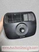 Honeywell True HEPA Tabletop Portable Air Purifier, model HPA020B. T4