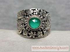 SARDA Sterling Silver Enerald Ring with Butterfly and Flowers. Size 10. 10.9g. JB