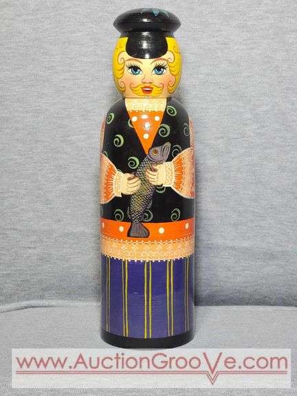 Russian Folk Art Hand Painted Wooden Canister. 3.5 x 12. B