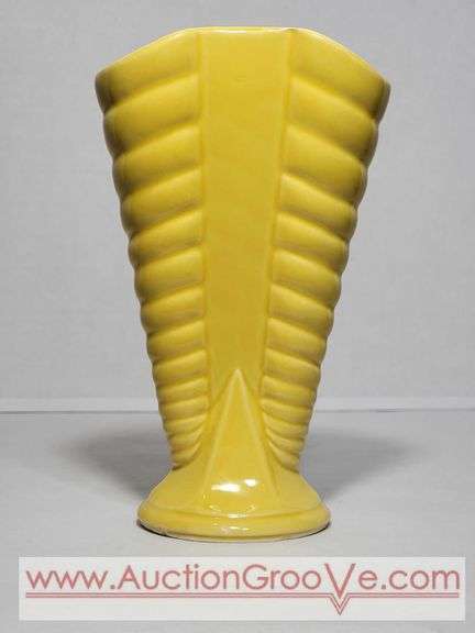 Shawnee Yellow Vase. 5 x 2 x 9. Bb