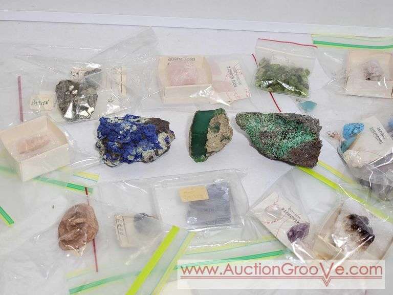 Gem and Mineral Specimen Collection. Bb