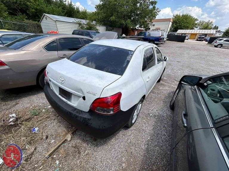 Lot 8