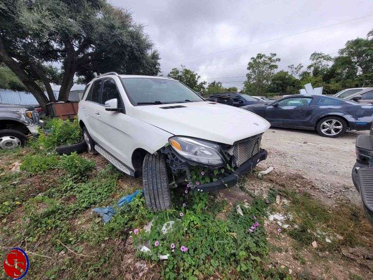 Lot 4