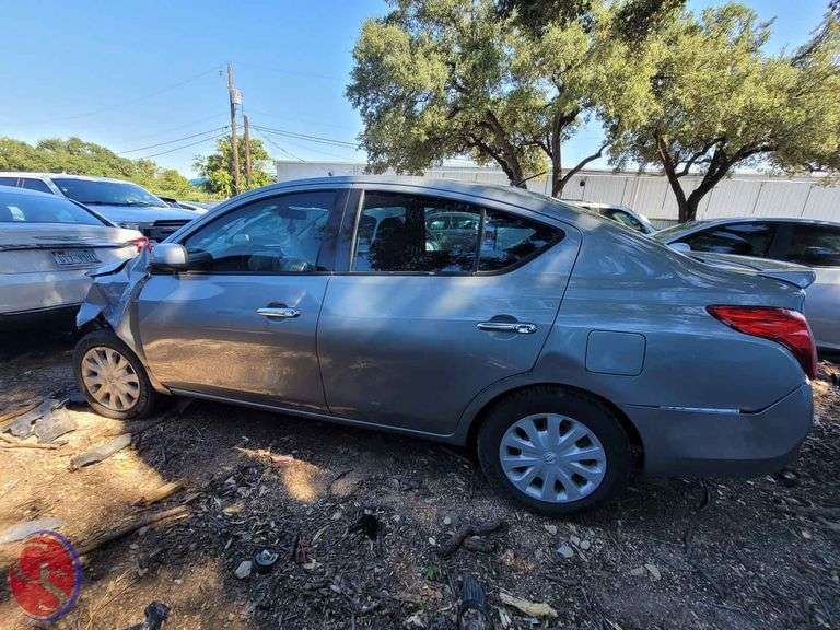 Lot 32