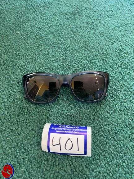 Lot 401