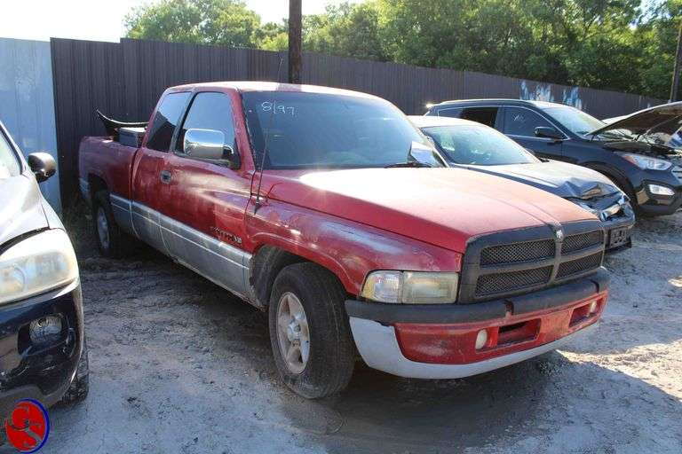Lot 8