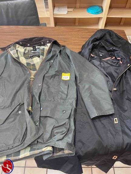 Lot 128