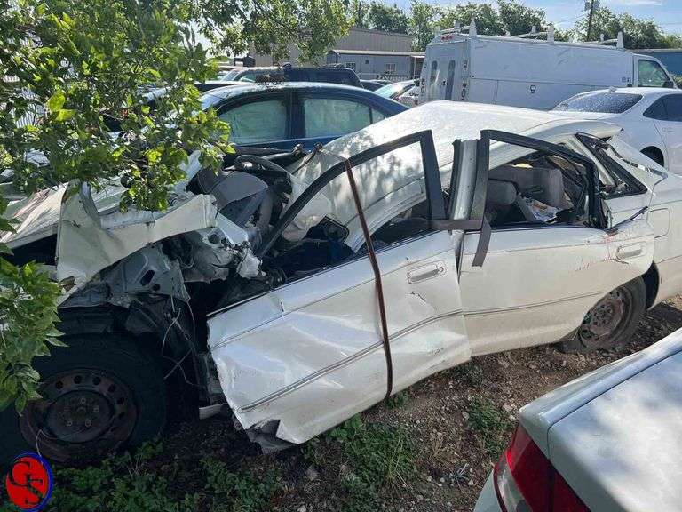 Lot 1