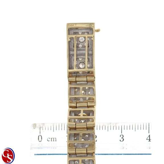 Lot 745