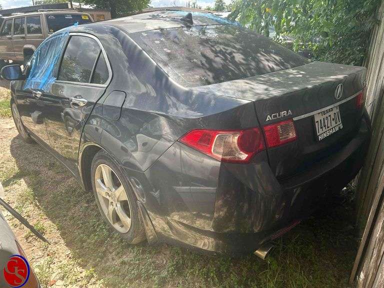 Lot 4