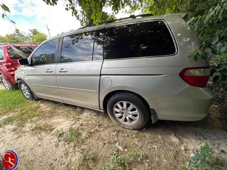 Lot 2