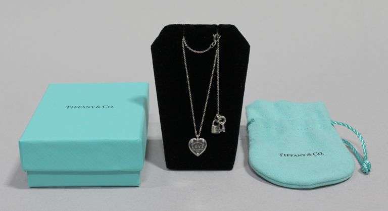 "RETURN TO TIFFANY" SILVER HEART TAG NECKLACE