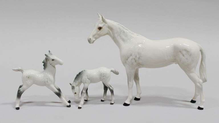BESWICK BOIS ROUSSEL AND FOALS (3)
