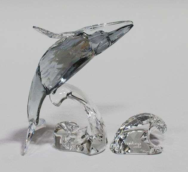 SWAROVSKI CRYSTAL PAIKEA HUMPBACK WHALE