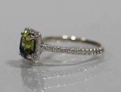 14kt WHITE GOLD / SAPPHIRE & DIAMOND RING