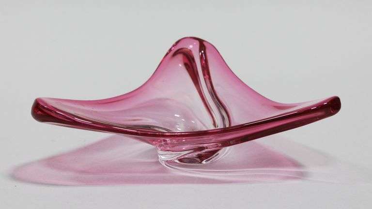 VAL ST. LAMBERT ART GLASS BOWL