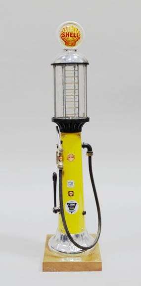 Shell Gasoline Dispenser SHELL GAS PUMP LIQUOR DISPENSER - Hodgins Halls Auction Group