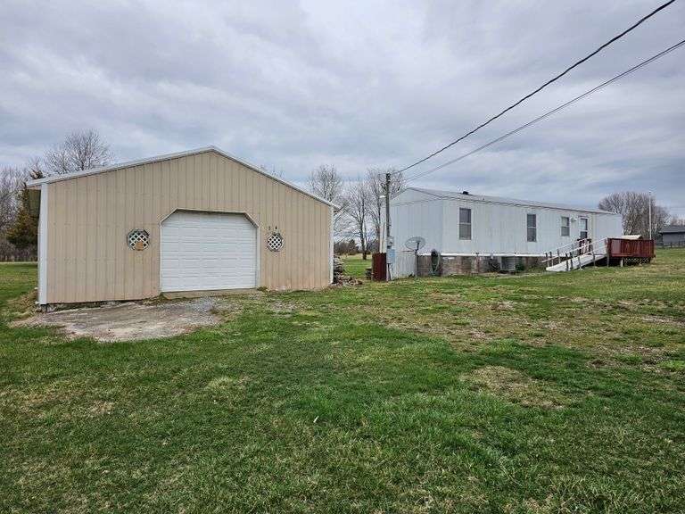 ONLINE ONLY – Singlewide Home w/ Garage/Shop | 254 Bill Ct, Elizabethtown