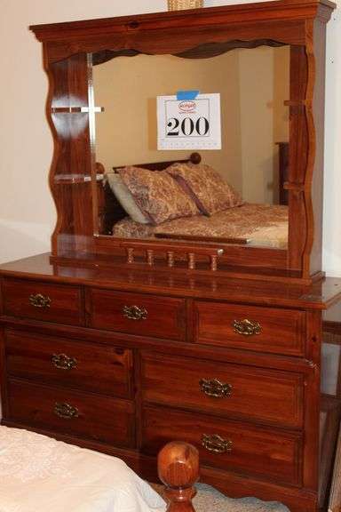 ONLINE AUCTION | July 8th thru 15th | Furniture - Collectibles - Household