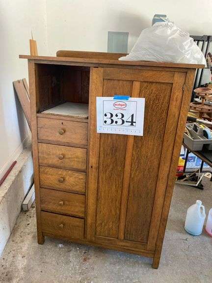 Furniture – Household – Collectibles