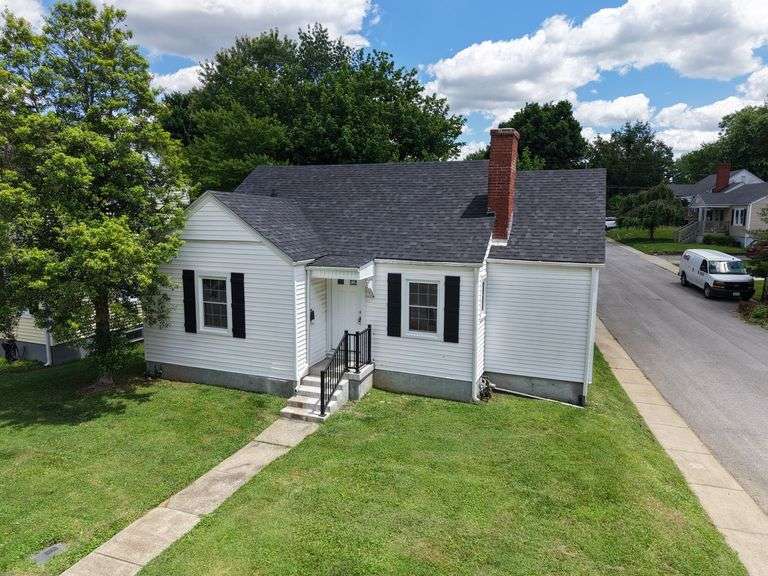 3 BR 1 BA Updated Ranch w/Bsmt | 219 Poplar Drive, Elizabethtown
