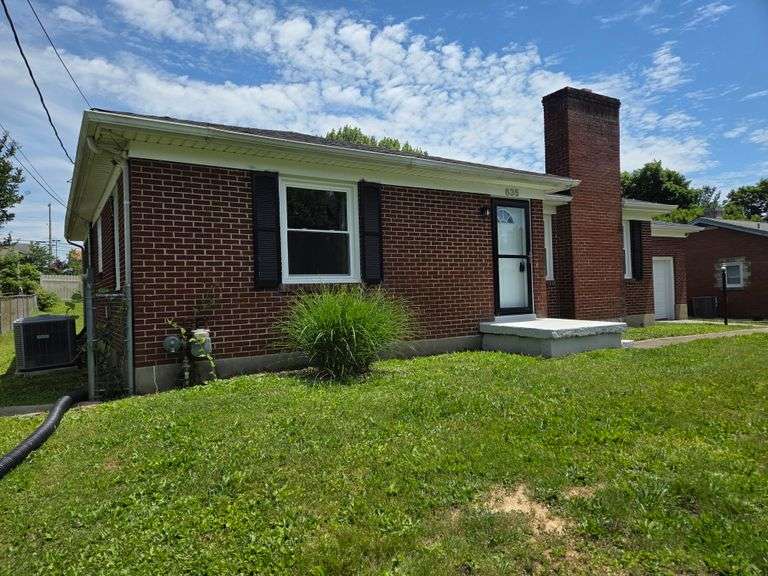 3 BR Brick Home w/Basement | 635 Margot Avenue, Elizabethtown