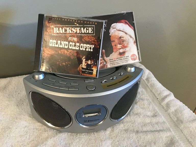 CD/Radio Player with 2 CD's