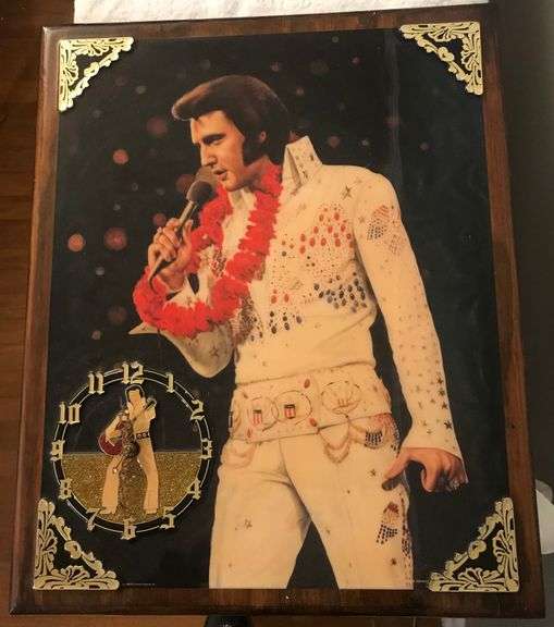 16X20 Pictureof Elvis with clock mounted on wood